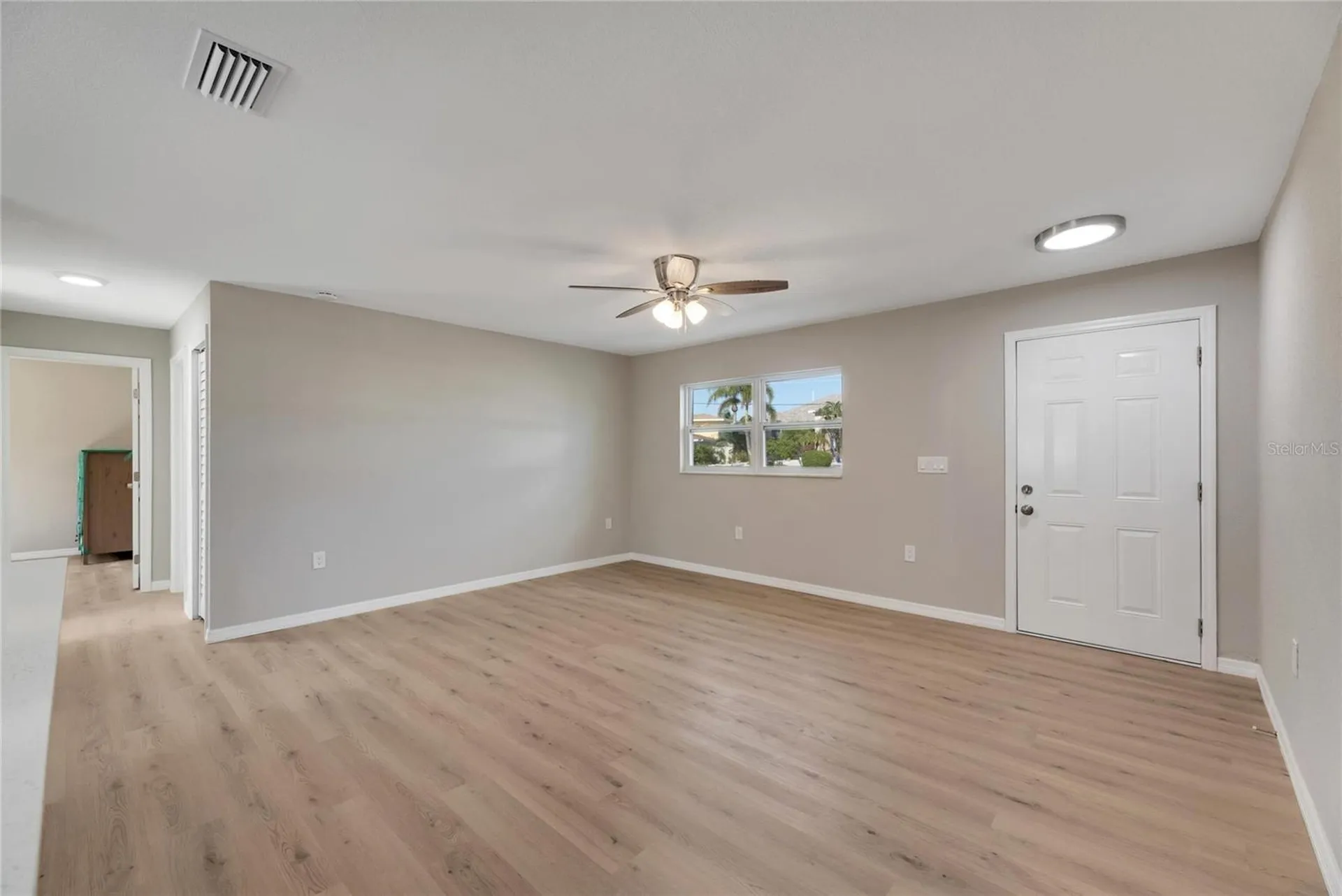 660 Flamingo Drive Apollo Beach FL 33572