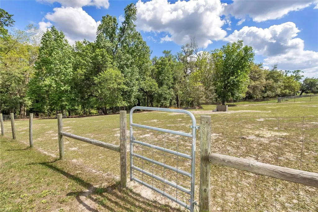 2350 Rose Terrace Path Brooksville FL 34602