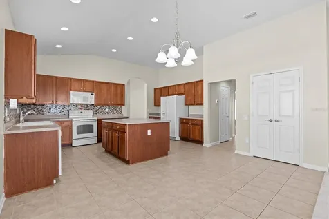 601 Nodding Shade Drive Brooksville FL 34604