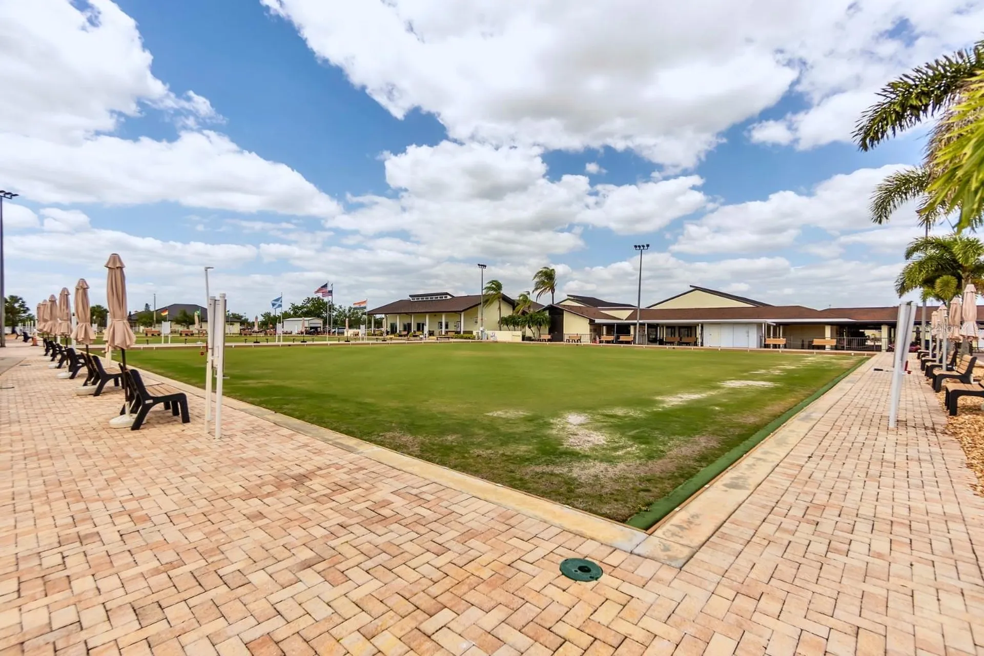 702 Huxley Place Sun City Center FL 33573