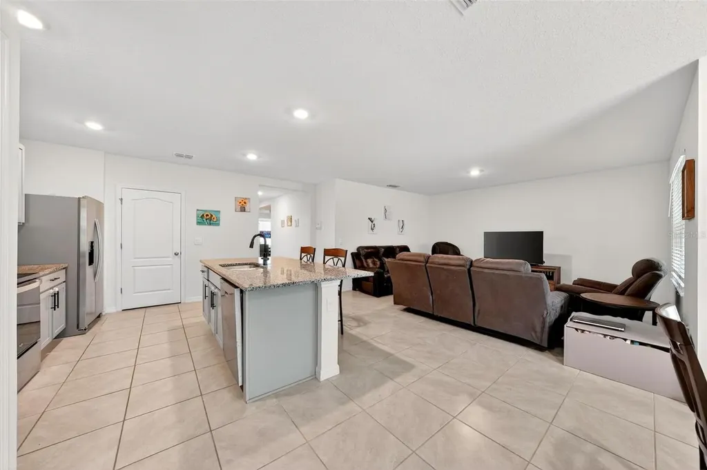 3007 Staten Drive Deltona FL 32738
