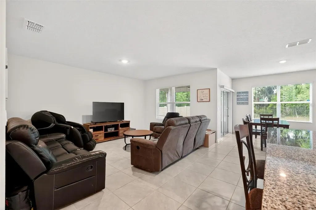 3007 Staten Drive Deltona FL 32738