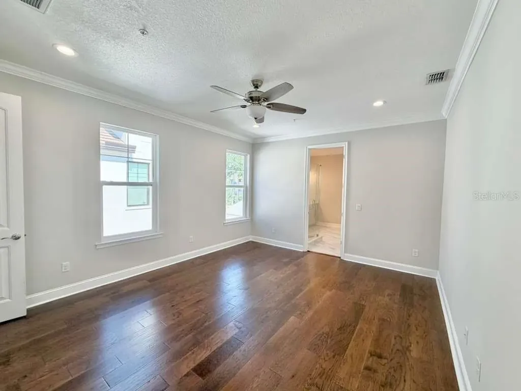4606 W Fig Street Tampa FL 33609