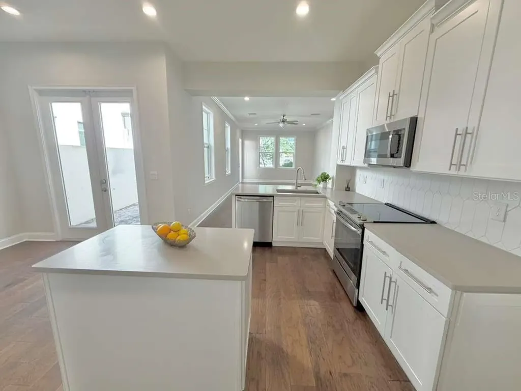 4606 W Fig Street Tampa FL 33609