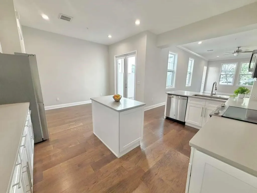 4606 W Fig Street Tampa FL 33609