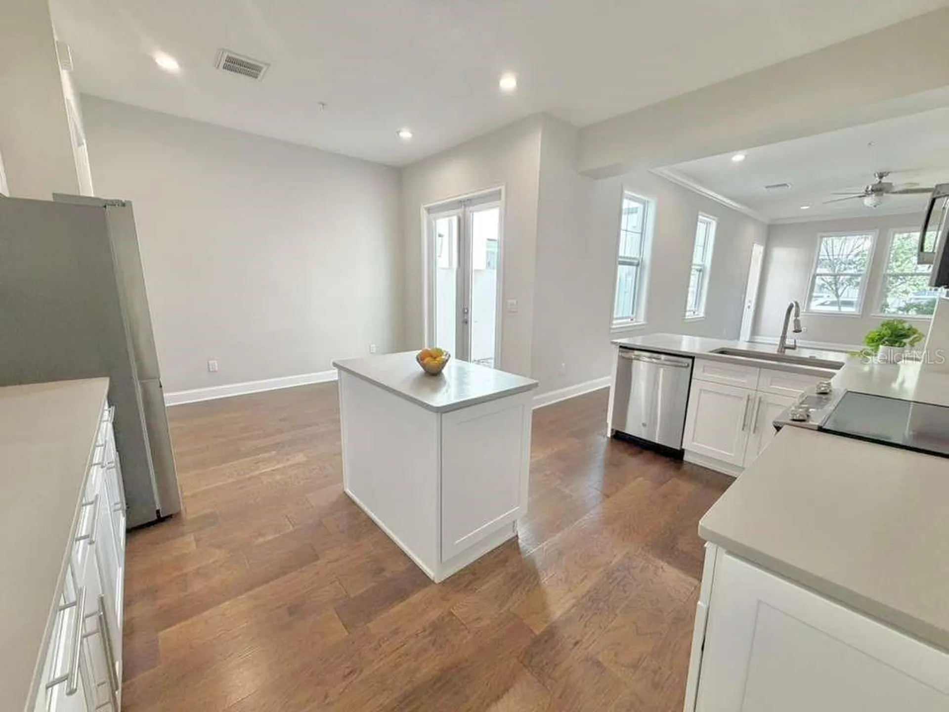 4606 W Fig Street Tampa FL 33609