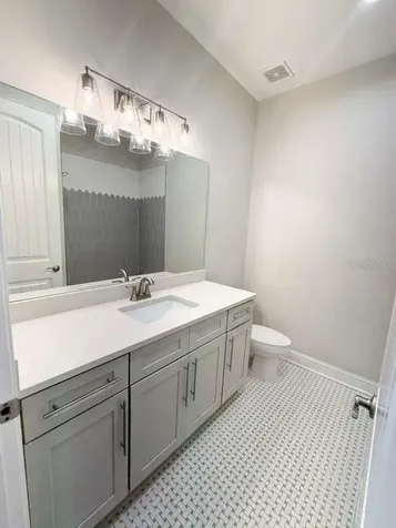 4606 W Fig Street Tampa FL 33609