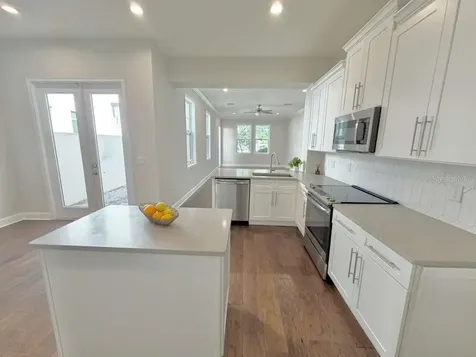 4606 W Fig Street Tampa FL 33609