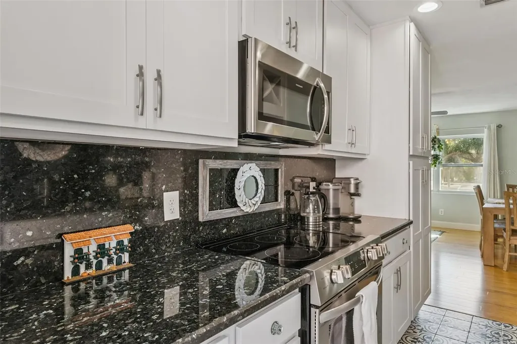 124 E Harding Street Orlando FL 32806