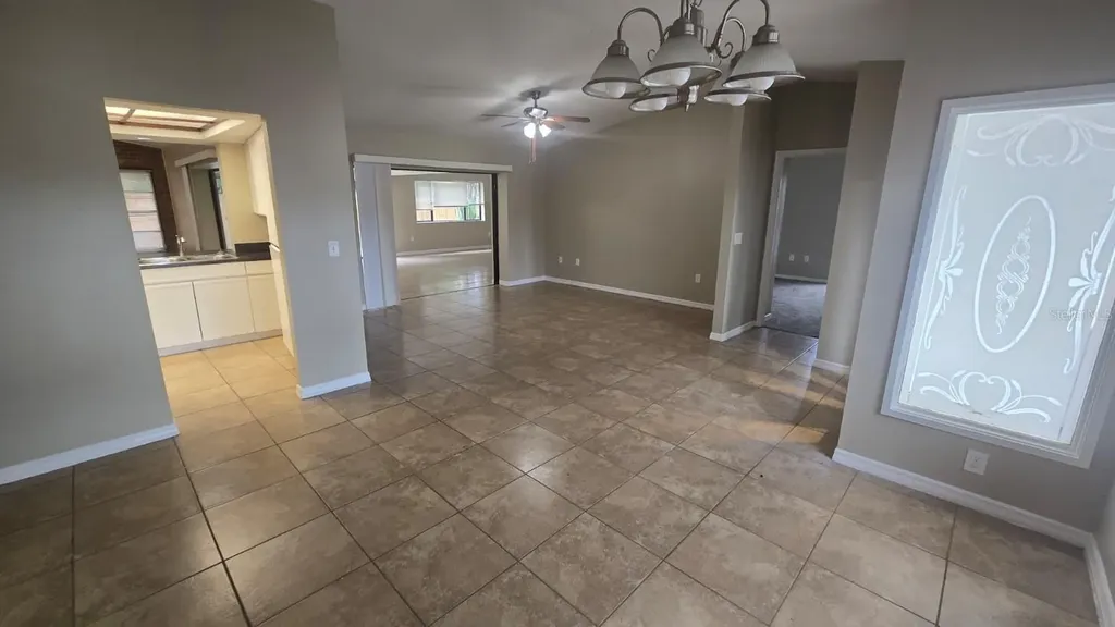 1827 76th Street W Bradenton FL 34209