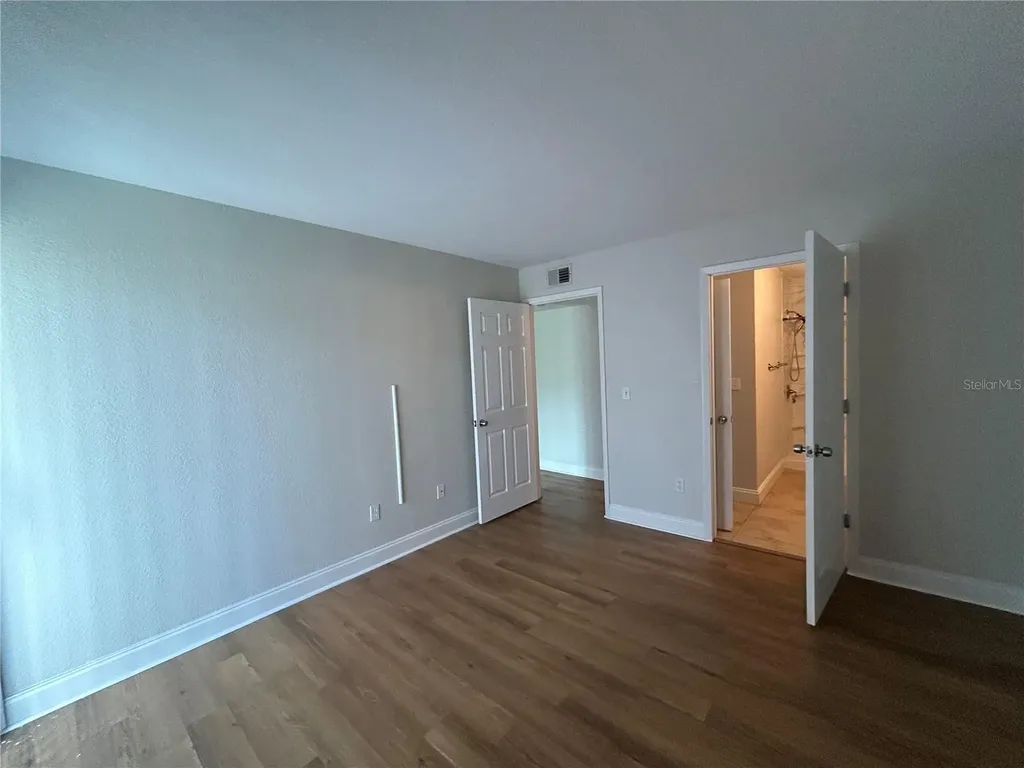 455 Alt 19 S Palm Harbor FL 34683
