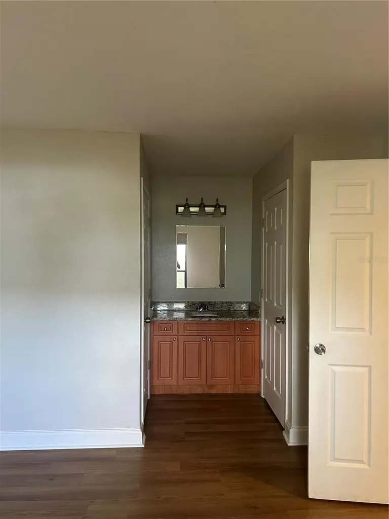 455 Alt 19 S Palm Harbor FL 34683