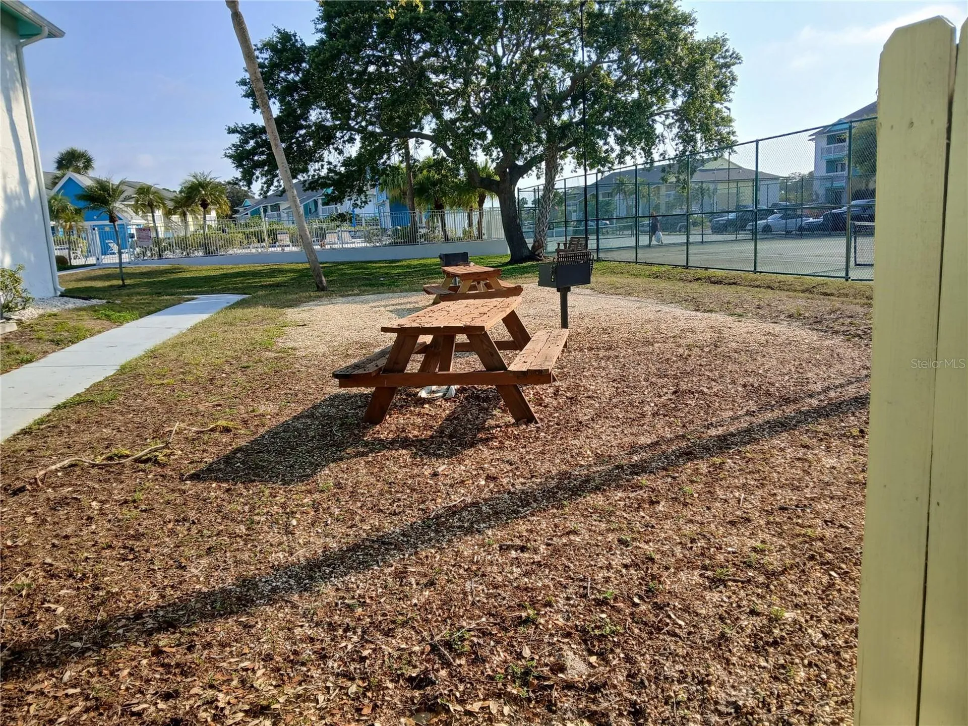455 Alt 19 S Palm Harbor FL 34683