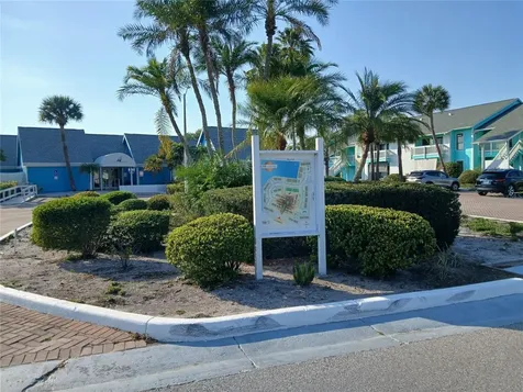 455 Alt 19 S Palm Harbor FL 34683