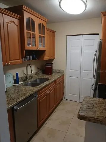 455 Alt 19 S Palm Harbor FL 34683