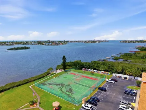 12760 Indian Rocks Road Largo FL 33774