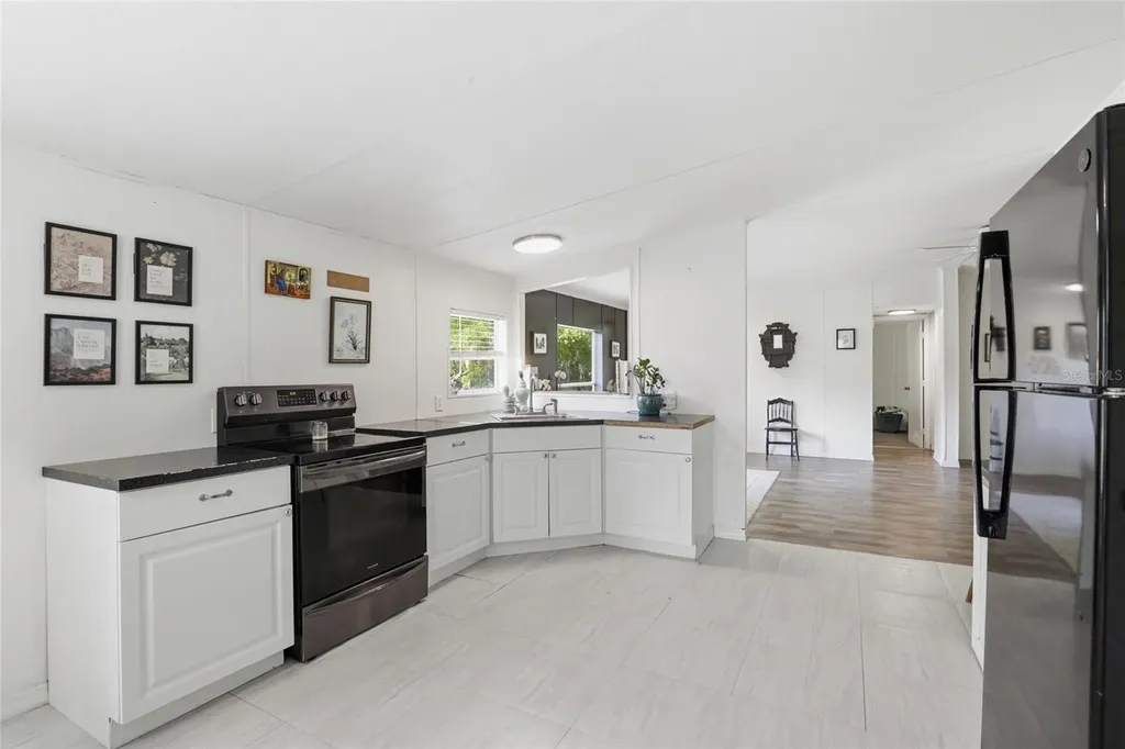 4215 SW 253rd Terrace Newberry FL 32669