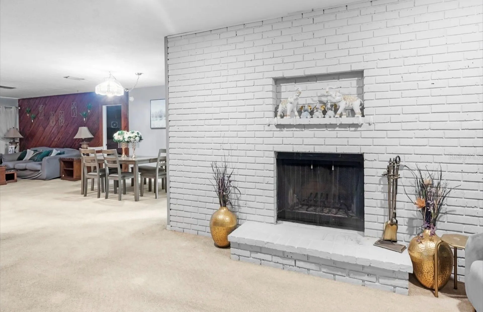 302 Hutch Court Brandon FL 33510