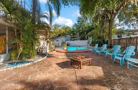 302 Hutch Court Brandon FL 33510