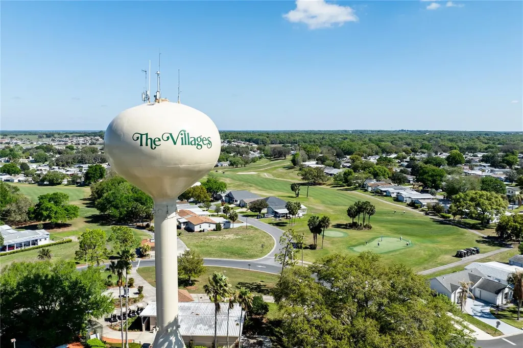 717 Tangerine Drive Lady Lake FL 32159