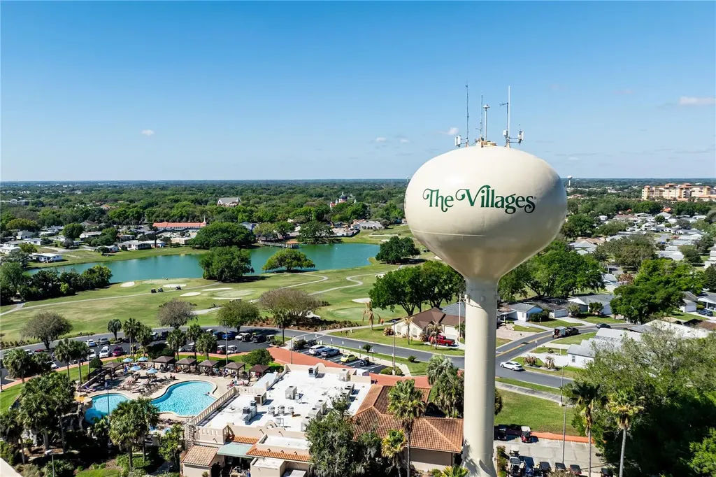 717 Tangerine Drive Lady Lake FL 32159
