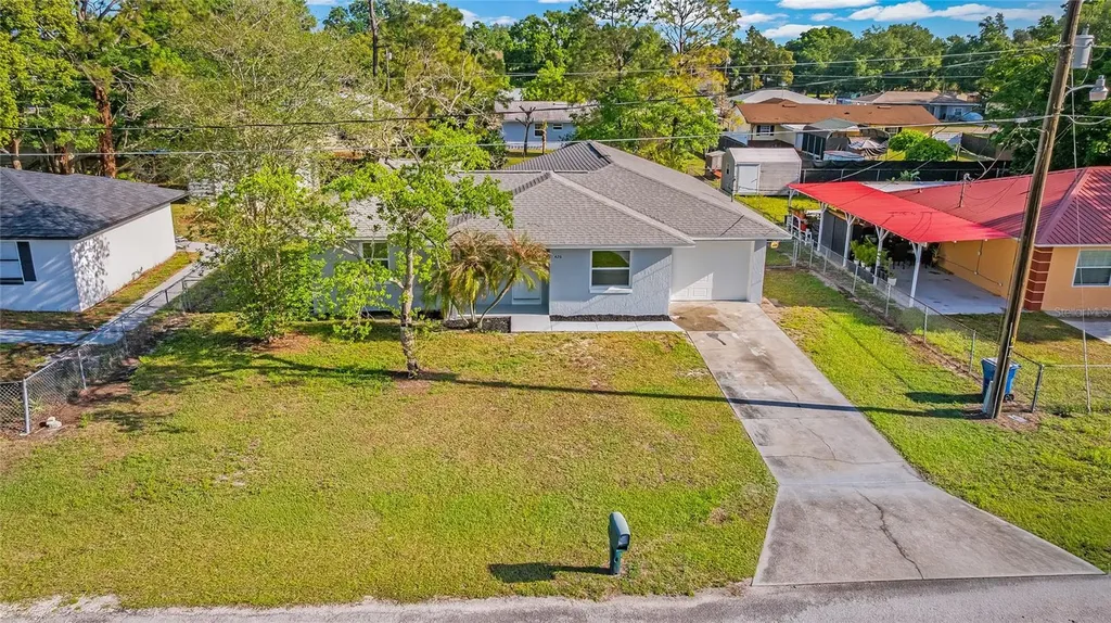 426 Bascom Court Polk City FL 33868