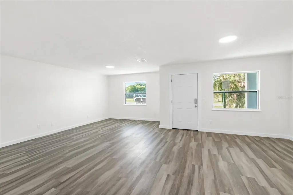426 Bascom Court Polk City FL 33868