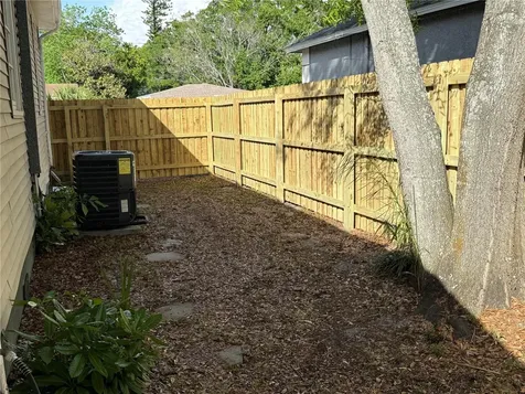 4666 Iris Street N St Petersburg FL 33714