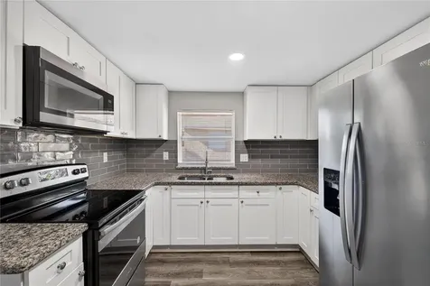 514 Walnut Street Auburndale FL 33823
