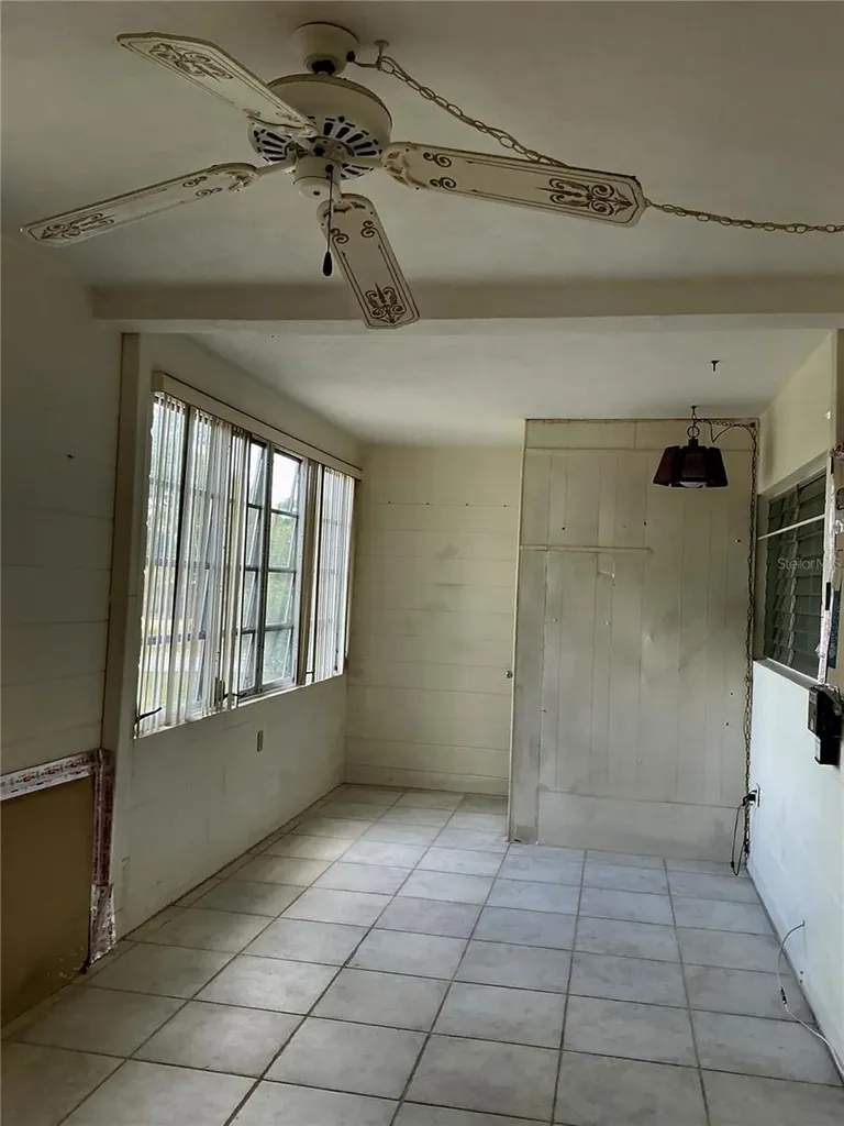 4300 58th Street N Kenneth City FL 33709