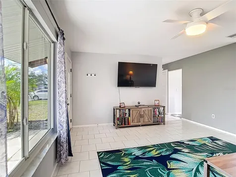 6786 Carovel Avenue North Port FL 34287