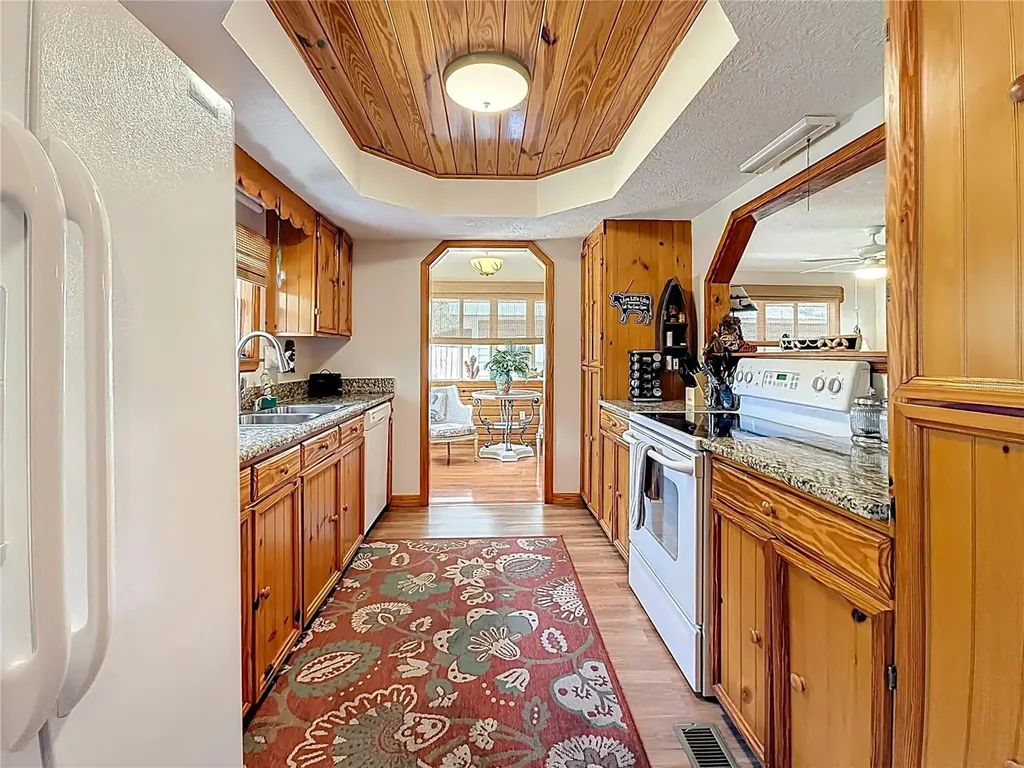 4129 E Riverside Drive Dunnellon FL 34434