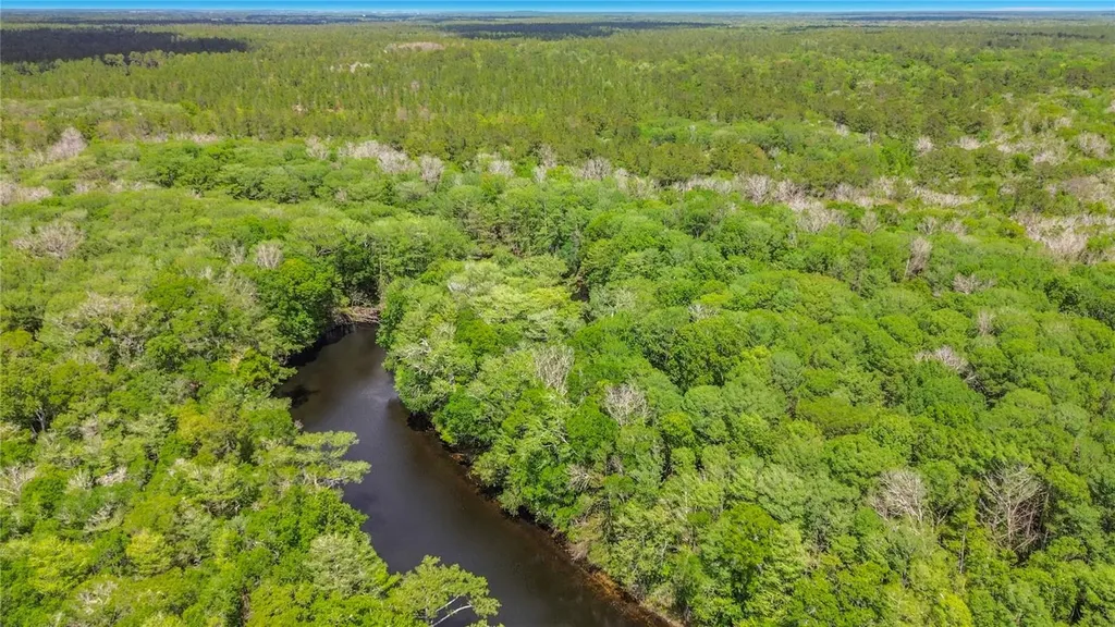 4129 E Riverside Drive Dunnellon FL 34434
