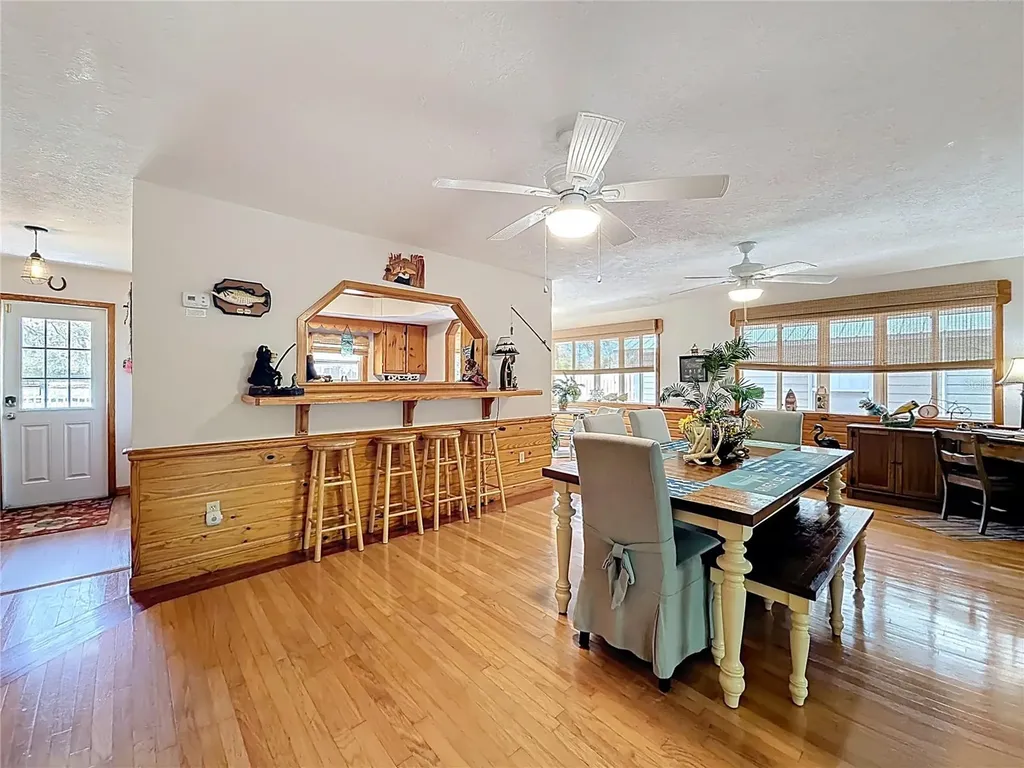 4129 E Riverside Drive Dunnellon FL 34434
