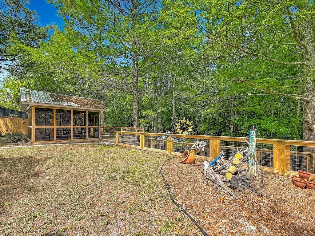 4129 E Riverside Drive Dunnellon FL 34434