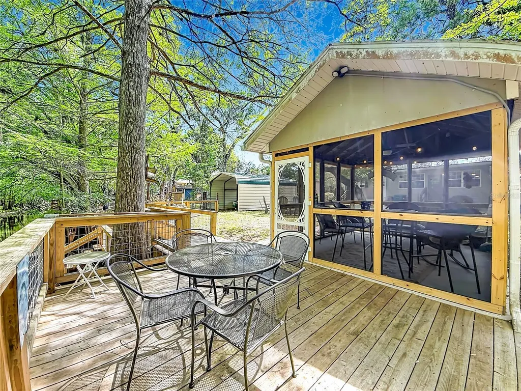 4129 E Riverside Drive Dunnellon FL 34434
