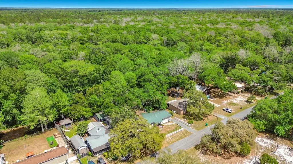4129 E Riverside Drive Dunnellon FL 34434