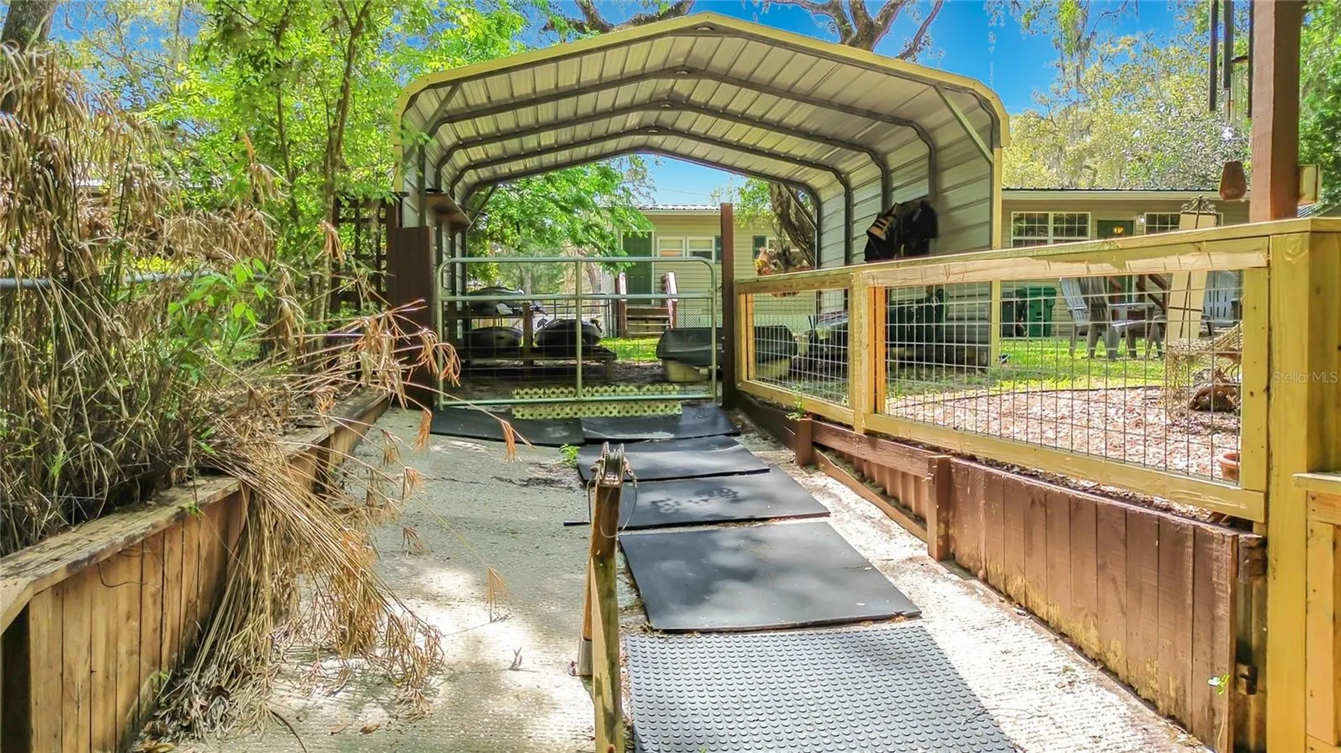 4129 E Riverside Drive Dunnellon FL 34434