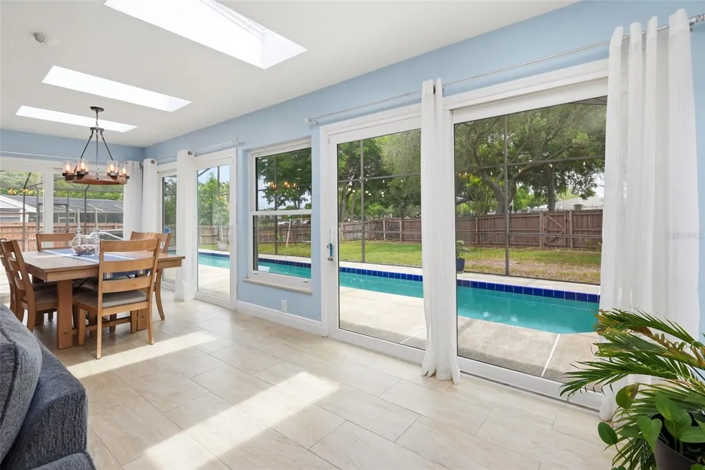 7432 Sparkling Lake Road Orlando FL 32819