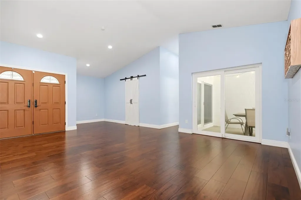 7432 Sparkling Lake Road Orlando FL 32819