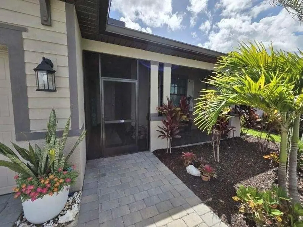 20273 Hartford Boulevard Estero FL 33928