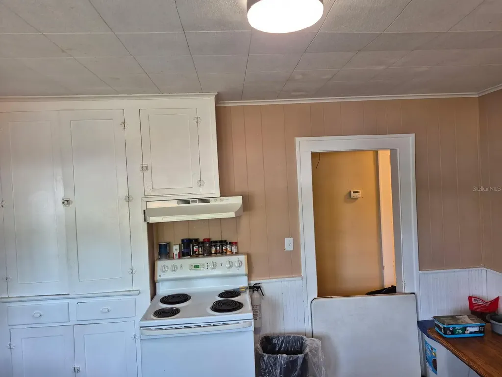 219 North Street Daytona Beach FL 32114