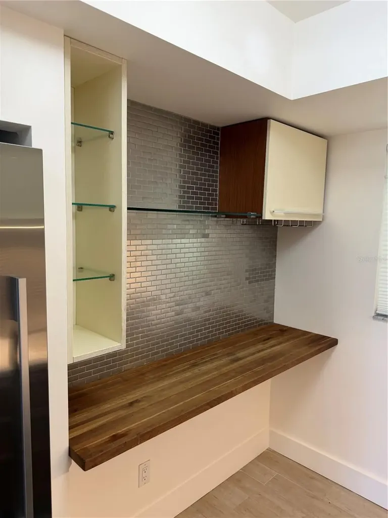 3700 S Osprey Avenue Sarasota FL 34239