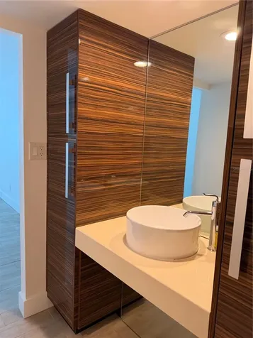3700 S Osprey Avenue Sarasota FL 34239