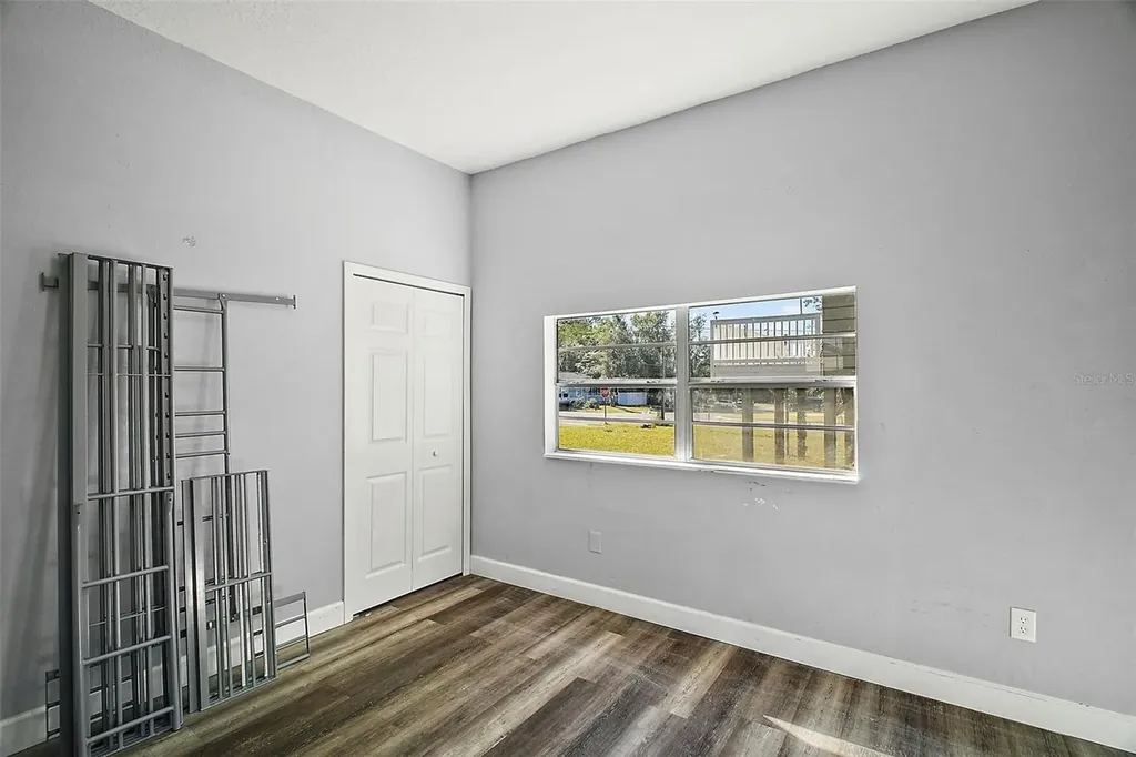 105 W Stevens Avenue Eustis FL 32726