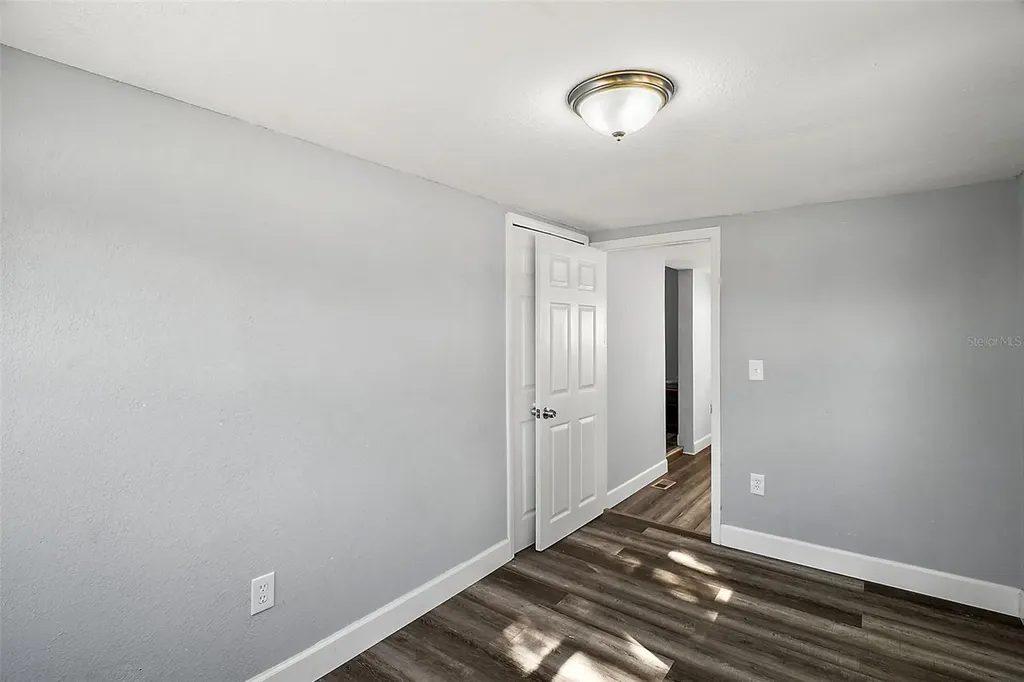 105 W Stevens Avenue Eustis FL 32726