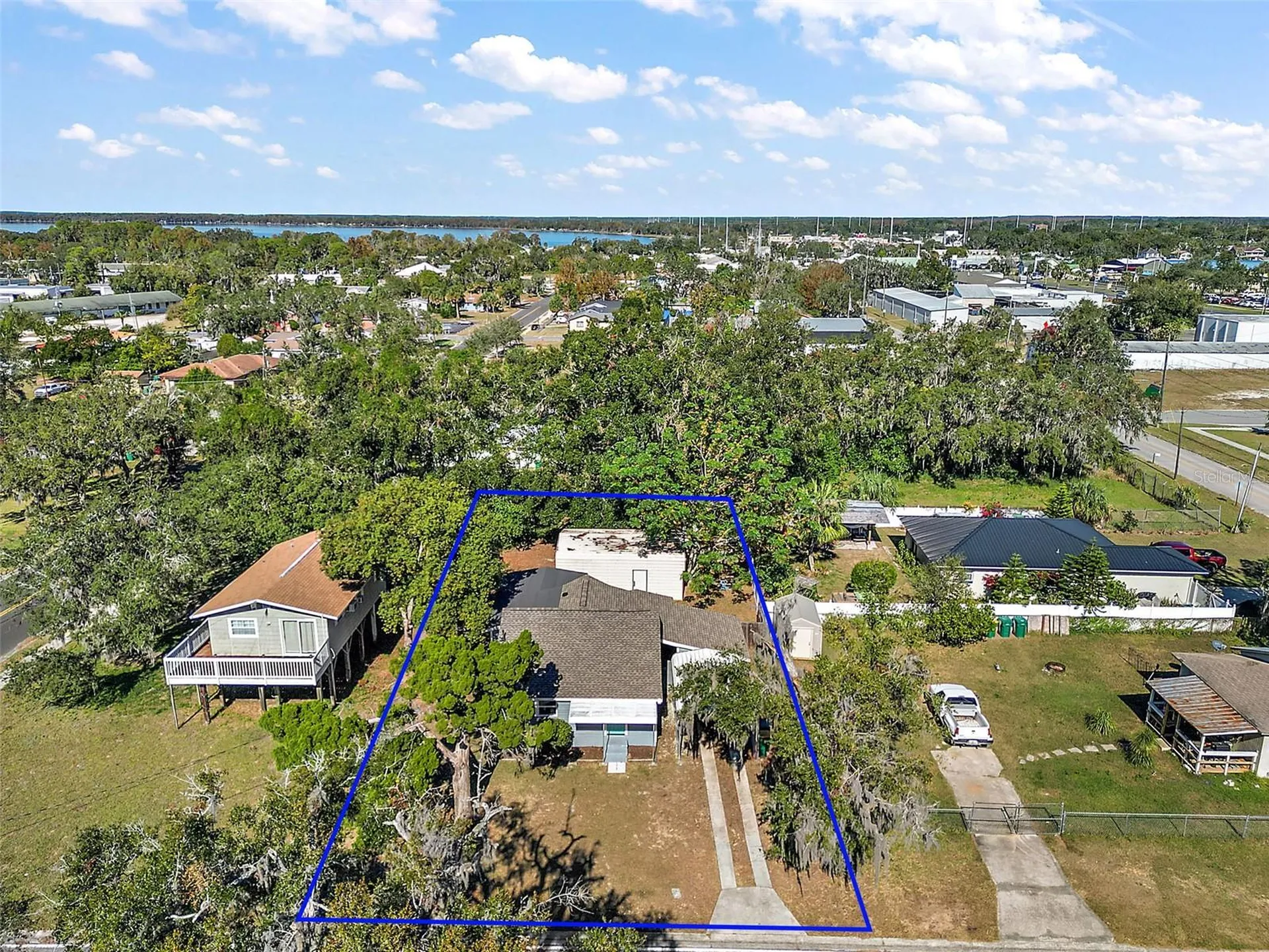 105 W Stevens Avenue Eustis FL 32726