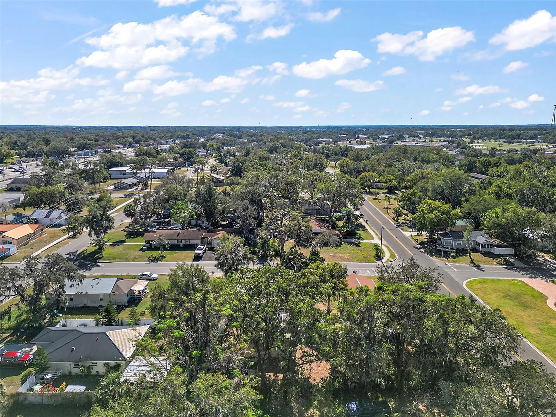 105 W Stevens Avenue Eustis FL 32726