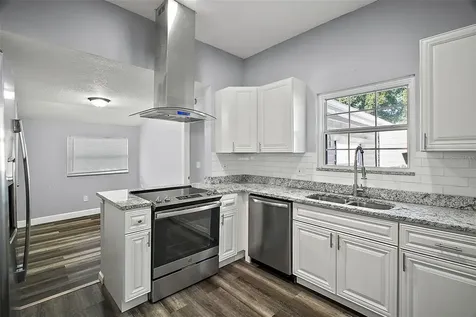 105 W Stevens Avenue Eustis FL 32726