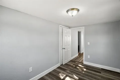 105 W Stevens Avenue Eustis FL 32726